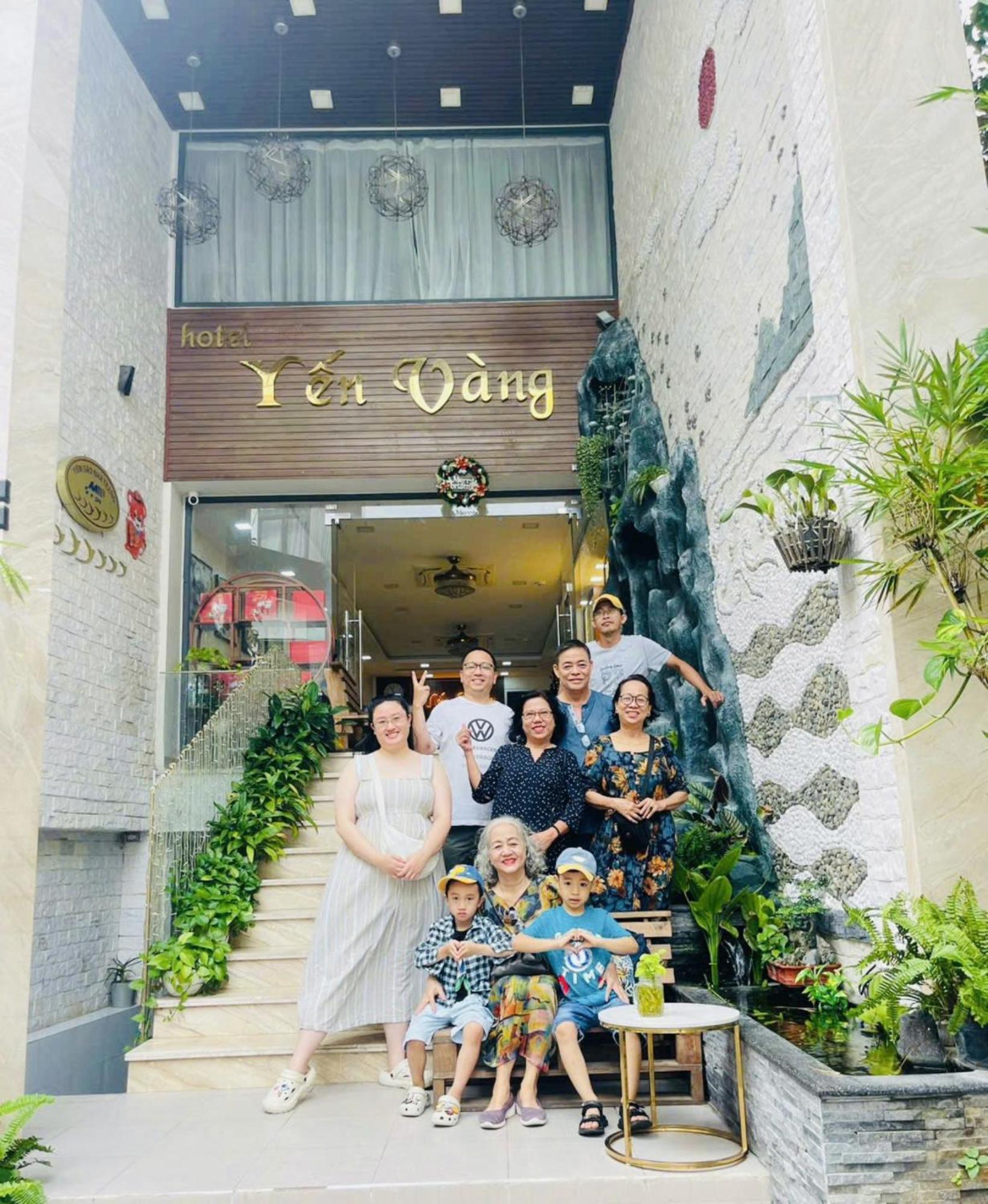 Yen Vang Hotel & Apartment Нячанг Екстер'єр фото