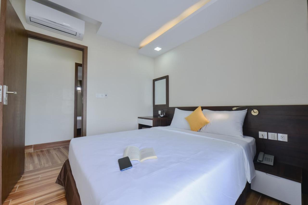 Yen Vang Hotel & Apartment Нячанг Екстер'єр фото
