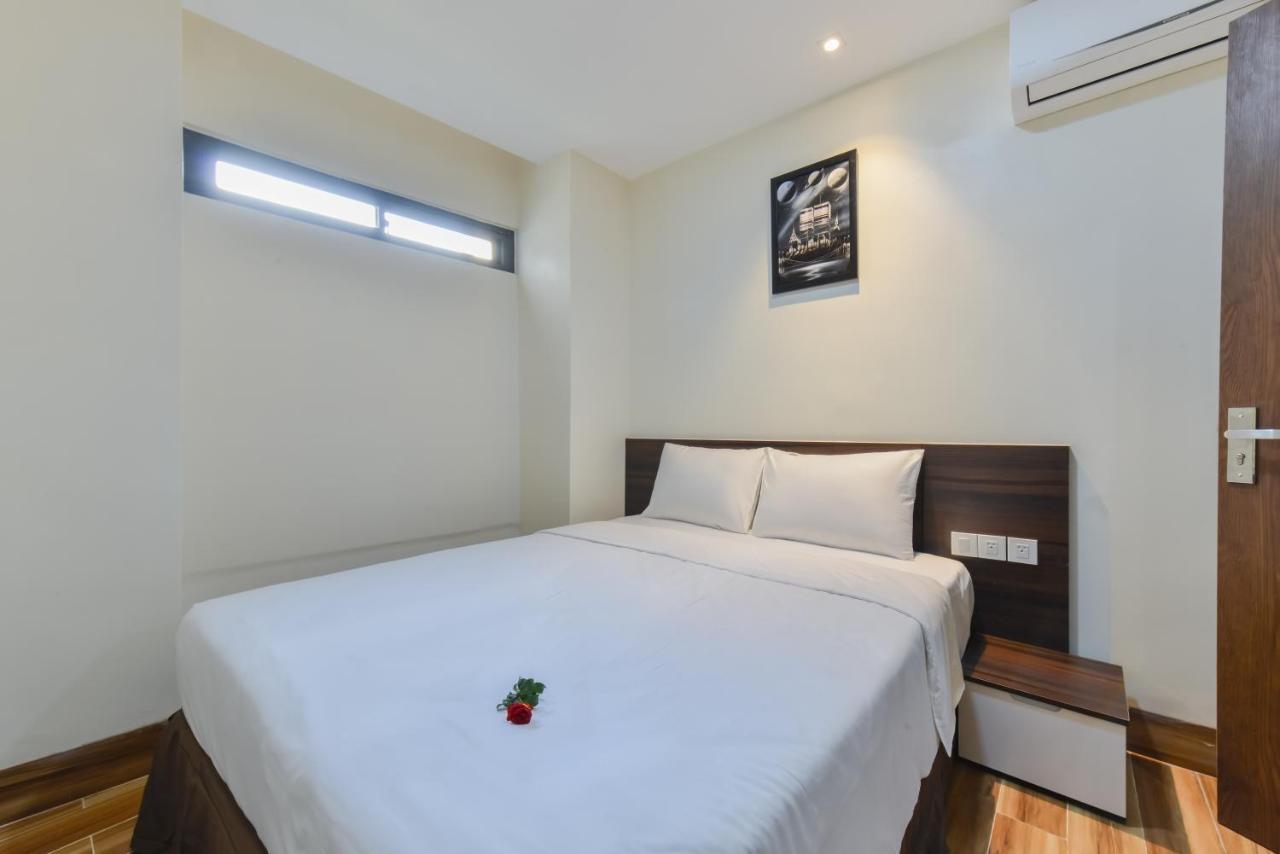 Yen Vang Hotel & Apartment Нячанг Екстер'єр фото